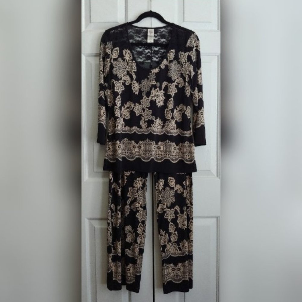 Chic Black and Cream Floral Pajama Set